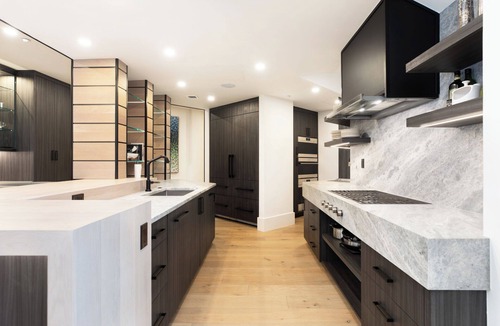 Edwards Condo | Arrowhead A500 - Luxury Penthouse - Pool, Hot Tub, Pickleball - Ski-In/Ski-Out