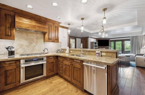 Downtown Resort | Aspen Mountain Residences - Ski-in/Ski-Out - 1BR Luxury - Mar 20-27, 2027
