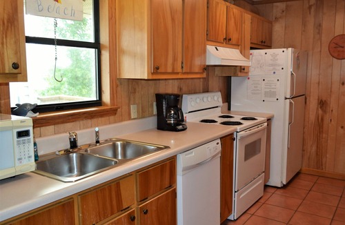 Keaton Beach House | Awesome 3 bedroom 2 bathroom house 5 minutes from the Gulf of Mexico!