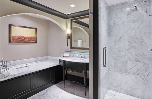 Avon Hotel | Bachelor Gulch Ritz-Carlton - Hotel Room - ski in/ski out, resort amenities!