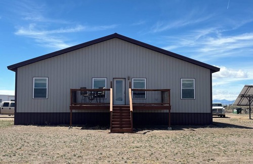 Alamosa House | Barndominium W/Views of The Sangre de Cristo Mountains
