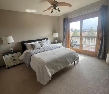 Parker House | Bayou Hills BnB
