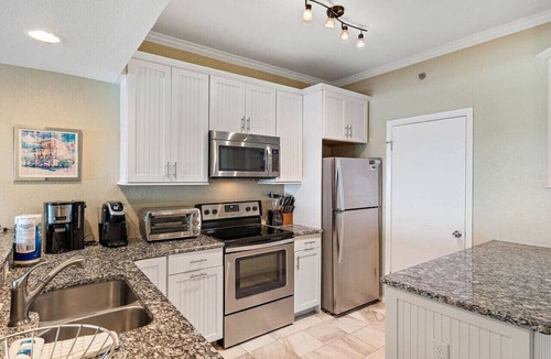 Redington Shores Condo | Beachfront Getaway at San Remo 207 | Renovated 3BR Condo with Pool & Gulf Views in Redington Shores