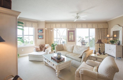 Santa Rosa Beach Condo | BEACHFRONT Tommy Bahama Unit with Sunset Views!