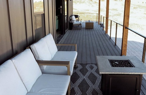 Sweetwater Cabin | Bear Lake Family Retreat -Arcades, Fire Pits, Ideal Beach Access, 2 min to Beach