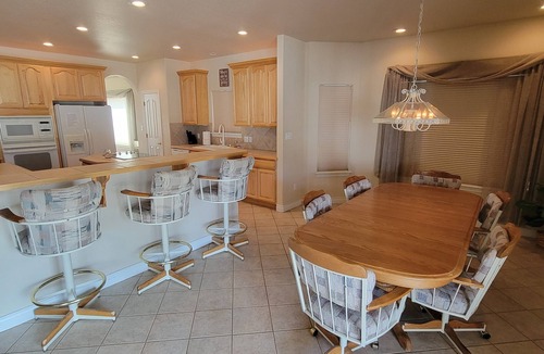 Redlands House | Beautiful 4,000 sq ft home at the base of the Colorado National Monument.