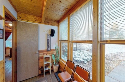Pagosa Springs Cabin | Beautiful cabin w/a large, wraparound deck - near parklands