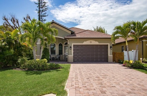 Naples Park House | Beautiful Naples Home: Private Pool, 4-Minute Drive to Vanderbilt Beach