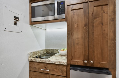 North Park City Condo | Beautiful Studio Just Minutes To Ski Resorts & Downtown
