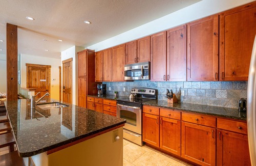 Copper Mountain Village House | Beautiful West Village three bedroom, Large living area, free WiFi
