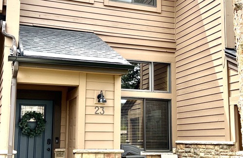Peak 9 House | Best location in all Breckenridge! True Ski-In, Ski out, Walk to Town! Amazing!