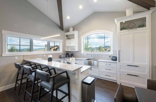 Park City Villa | Best Location on Fairway Corner Unit