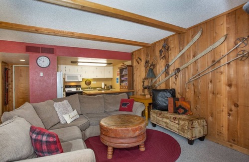 Copper Mountain Village Condo | Best Value for Your Money in Ctr Vlg! Gorgeous Sky Chutes view. Free Pkg & WiFi