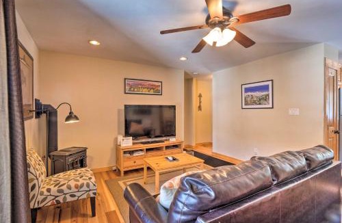 Blue River House | Blue River Condo w/Views - 5 Mi to Breckenridge!