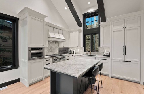 Edwards House | Bluebird Retreat - Ski In/Out Beaver Creek