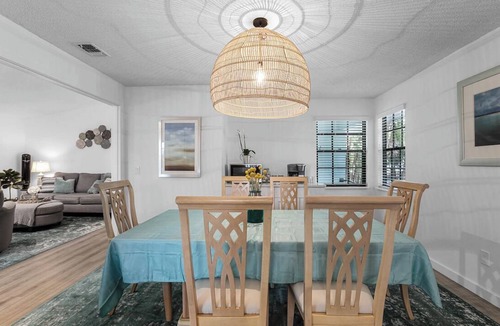 Tavares House | Boaters Paradise on the Dora Canal w/Kayaks, Dock & Pontoon Boat Rental