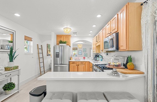 Old Northwood Historic District House | Boho Oasis - Pool, Jacuzzi & Pool Table