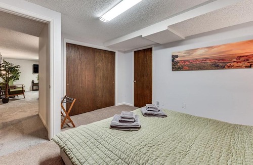 Gunbarrel Apartment | Boulder Sunsét