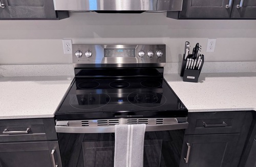 Page House | Brand New 2 Bedroom with en-suites. Boat Parking.
