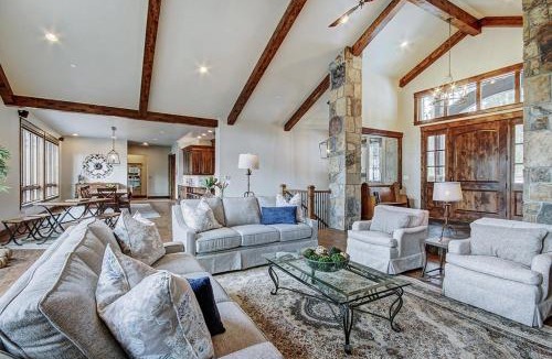 The Highlands House | Breck Escape, Spacious 6BR mountain retreat in Breckenridge