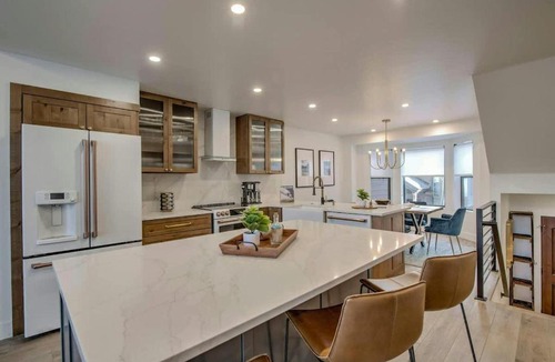 Warrior's Mark Ski Chalet | Breck Haven Luxury Townhome Private Spa