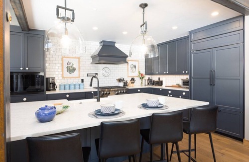 Weisshorn Villa | Breckenridge 145 - Five Bedroom Villa, Sleeps 10