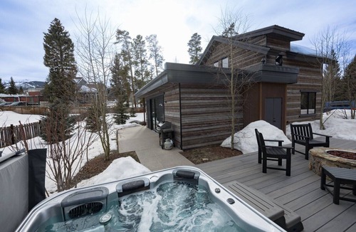 Weisshorn Villa | Breckenridge 145 - Five Bedroom Villa, Sleeps 10