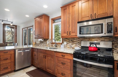 Historic District Villa | Breckenridge 163 - Six Bedroom Villa, Sleeps 14