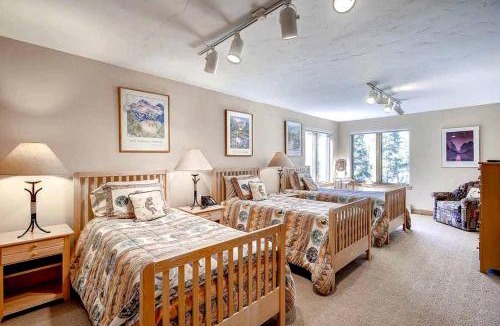 Warrior's Mark House | Breckenridge Grand Lodge | Game Room, Hot Tub & Sleeps 16