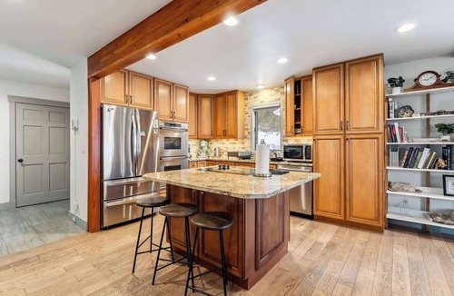 Breckenridge Heights House | Breckenridge Mountain Retreat | Hot Tub & Views