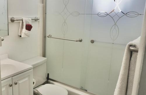 Lower Avenues House | Bright 1 bedroom Near U of U, Hospitals, Downtown