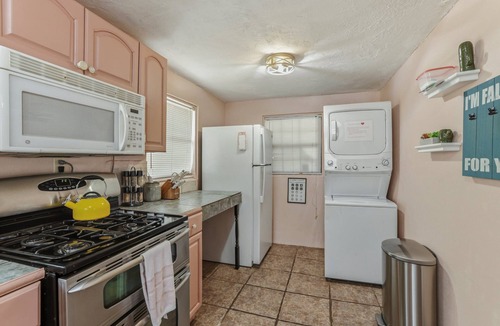 Griffin Heights House | Bright 3BR, Dog Friendly, Fenced Yard, FSU & Downtown