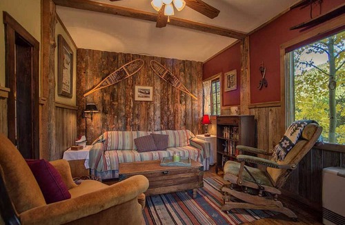Leadville Cabin | Bright and Spacious Cabin Rental for Couples near Copper Mountain, Colorado