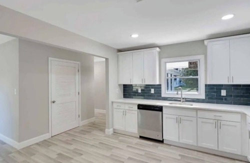 Willingboro House | Bright & Comfortable Home
