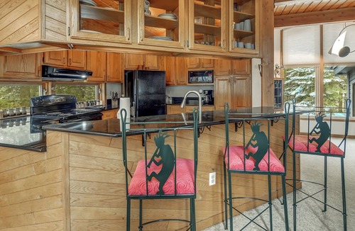 Breckenridge Heights House | Bring Dog|Hot Tub|BBQ|Garage|Forest of Mt. Baldy