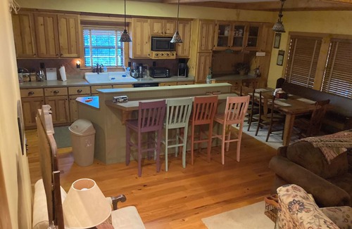 Abbeville House | Buddy's Bungalow