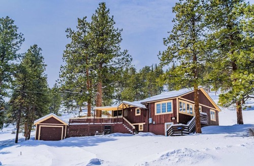 Estes Park Cabin | Cabin, views, private hot tub, hike into Natl Park
