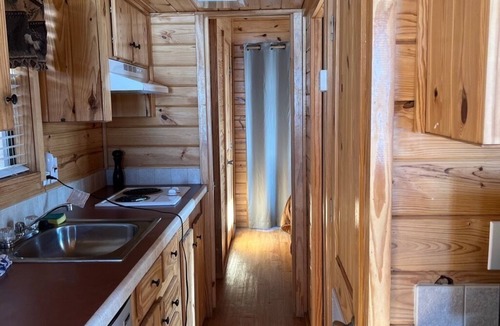 Mammoth Creek Cabin | Cabins by Panguitch Lake: Where Rustic Charm Meets Amazing Fishing!