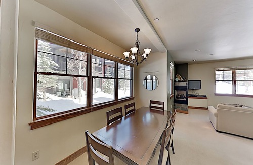 Copper Mountain Village Condo | Cache at Union Creek Condo w/Mountain Views, Shared Pool/Hot Tub, Walk to Lifts