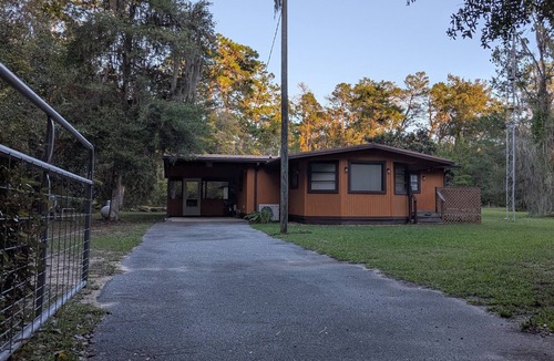 Edgar Cabin | Camp My Way Ocala National Forest Rodman Reservoir Fish/Hunt/Ride/Hike - Private