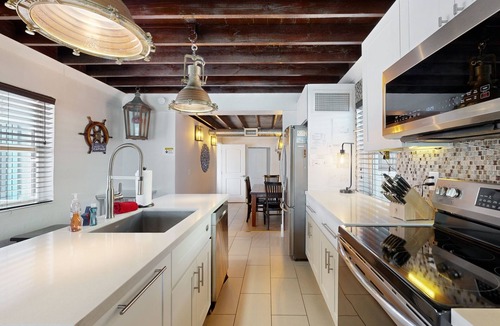 Little Venice House | Canal-front home remodeled for HGTV with private swimming pool