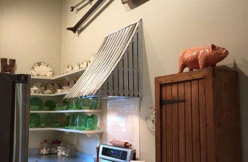 Elmo Apartment | Canton Luxury guesthouse in the Woods