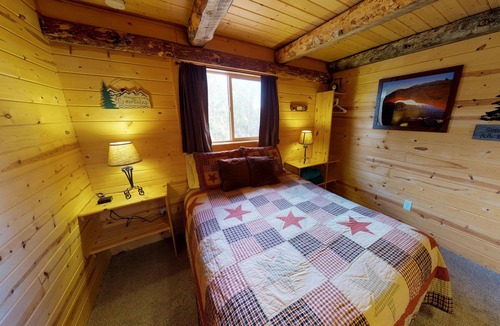Monticello Cabin | Canyonlands Frontier Village