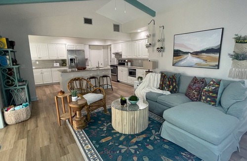 Trailer Estates House | Casa Blanca ElTropicale Vacation Rentals