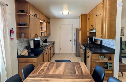 Grand Junction House | Casa Bonita - A mid-century retreat in Grand Junction!