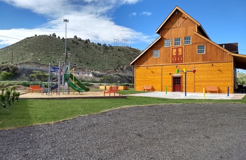 Price Hotel | Castle Gate RV Park
