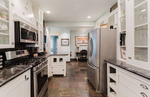 Grandview Heights House | Charleston House | Heated Pool and Screened Porch