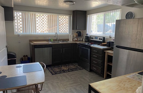 North Salt Lake Apartment | Charming 1-bedroom apartment in North Salt Lake with AC