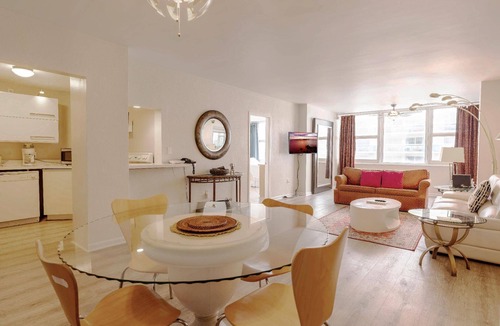Galt Mile Apartment | Charming 2 bedroom Condo at Ocean Manor Resort