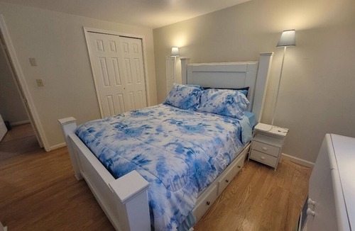 New Gloucester House | Charming 2-bedroom house in tranquil New Gloucester with WiFi, AC